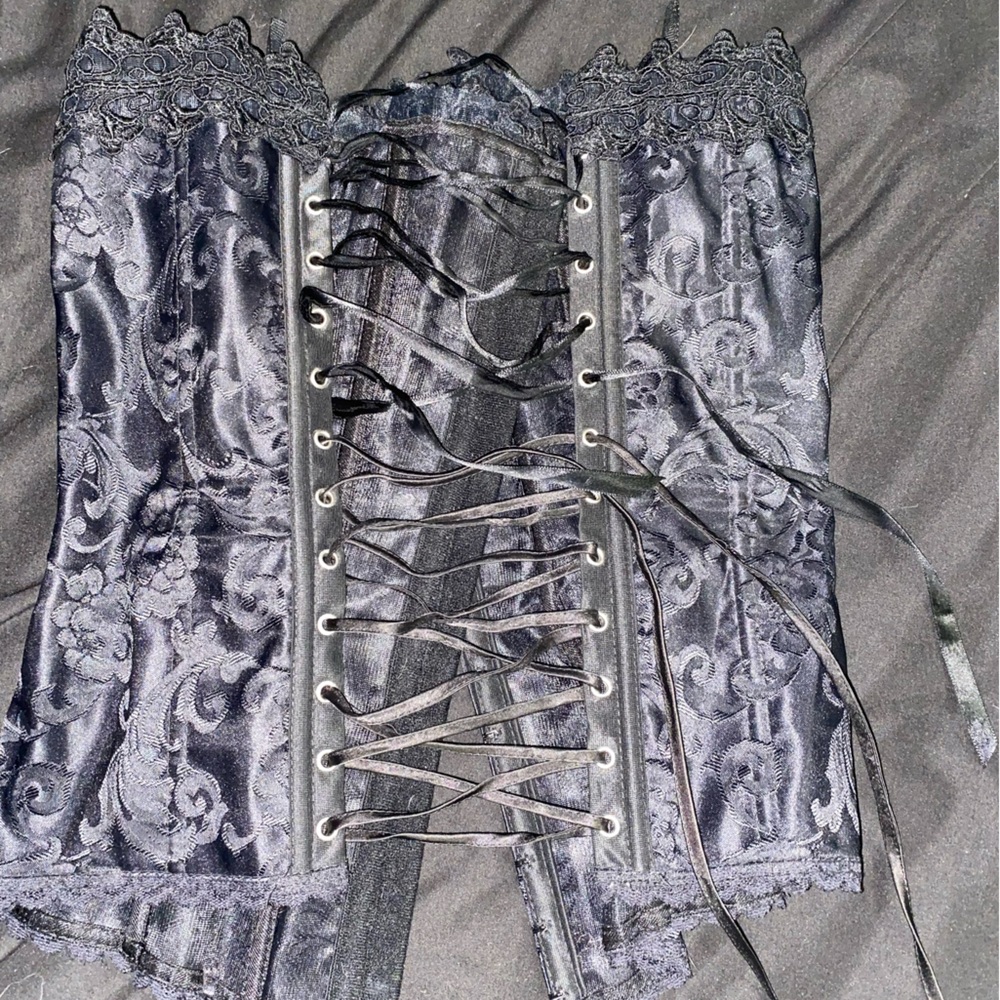 Fredricks of Hollywood black corset small